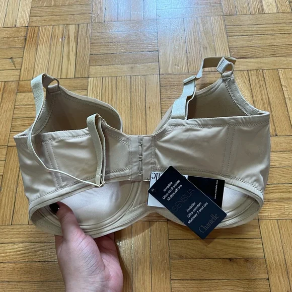 Chantelle bra - Picture 2 of 4